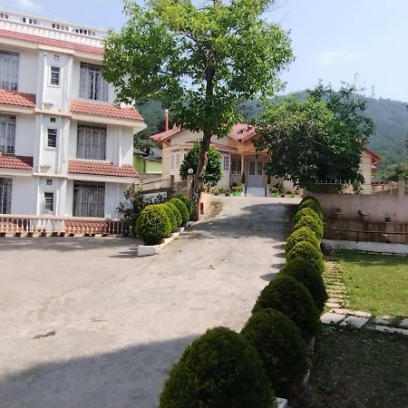 Castle Residency Hotel Shillong Exterior photo