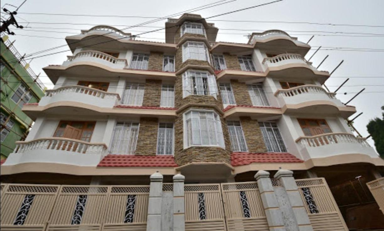 Castle Residency Hotel Shillong Exterior photo